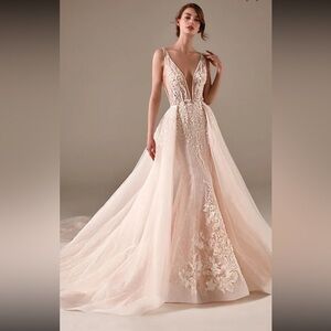 NWT Pronovia Wedding Dress